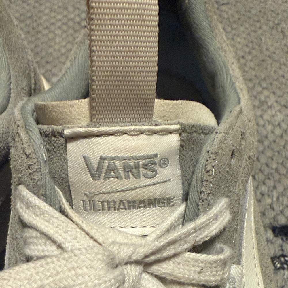 Vans Ultrarange Exo SE Pop Sneakers - Picture 2 of 9